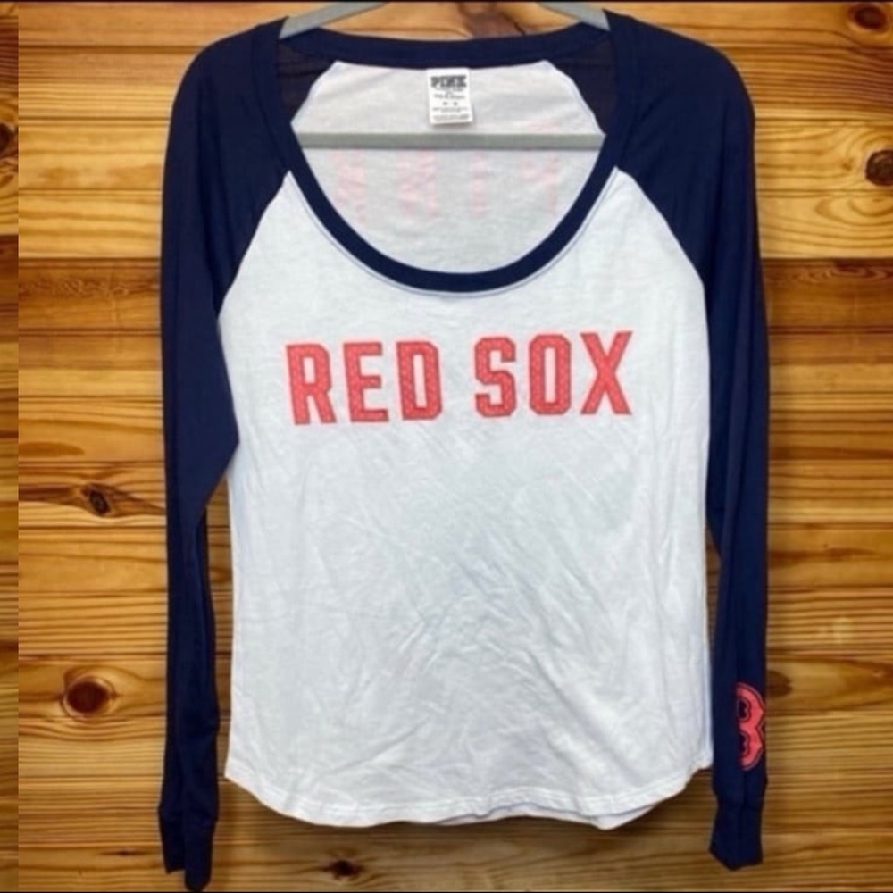 Victoria’s Secret PINK x mlb x 5th & ocean Boston Red Sox baseball tee